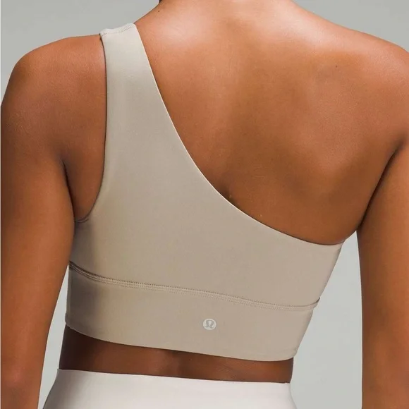 Lululemon Align Asymmetrical Bra *Light Support, A/B Cup
Riverstone size 4 - Picture 8 of 10